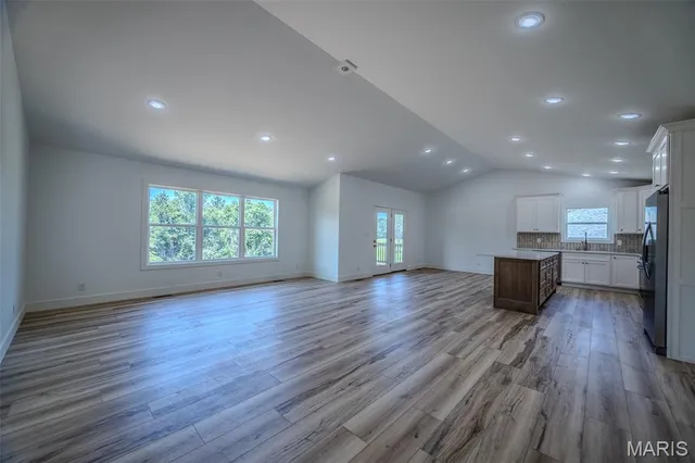 $445,000 | 1817 Vadie Avenue, Lebanon, MO 65536