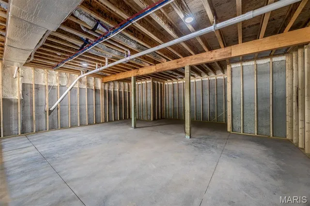 $445,000 | 1817 Vadie Avenue, Lebanon, MO 65536