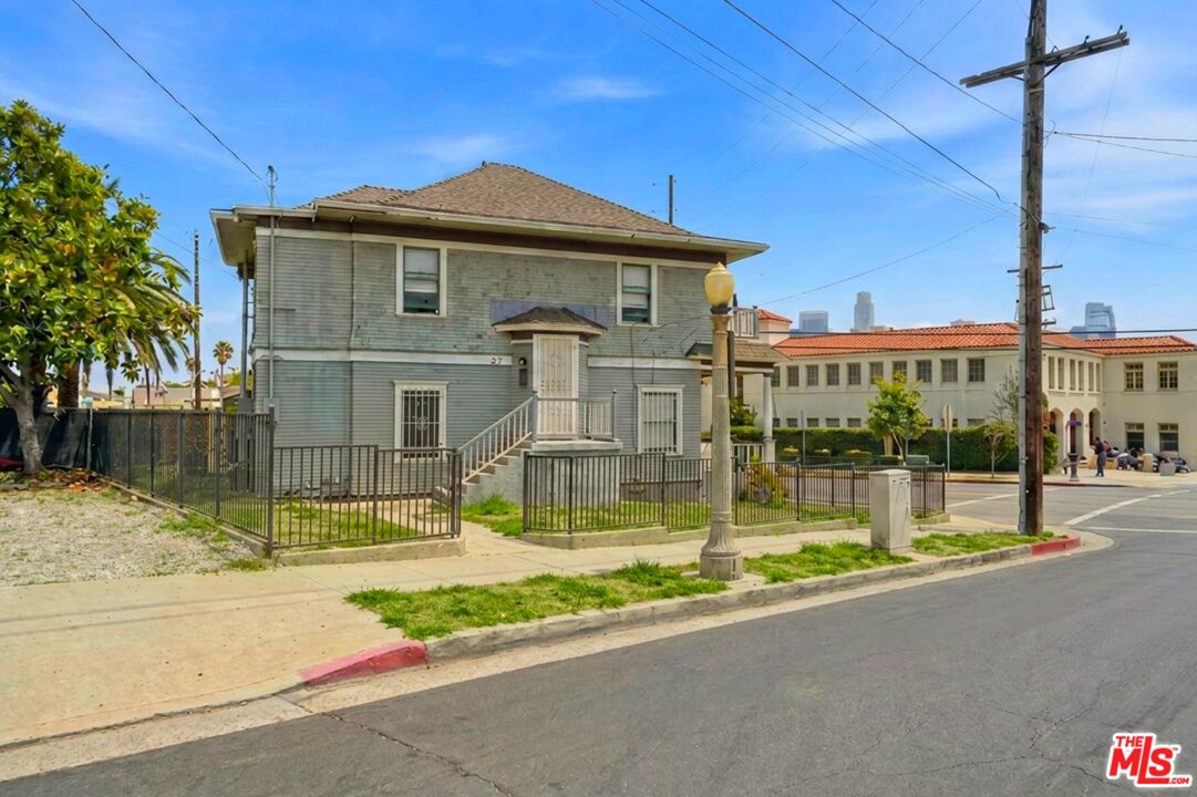600 East Edgeware Road Los Angeles, CA 90026 - Photo 4 of 13