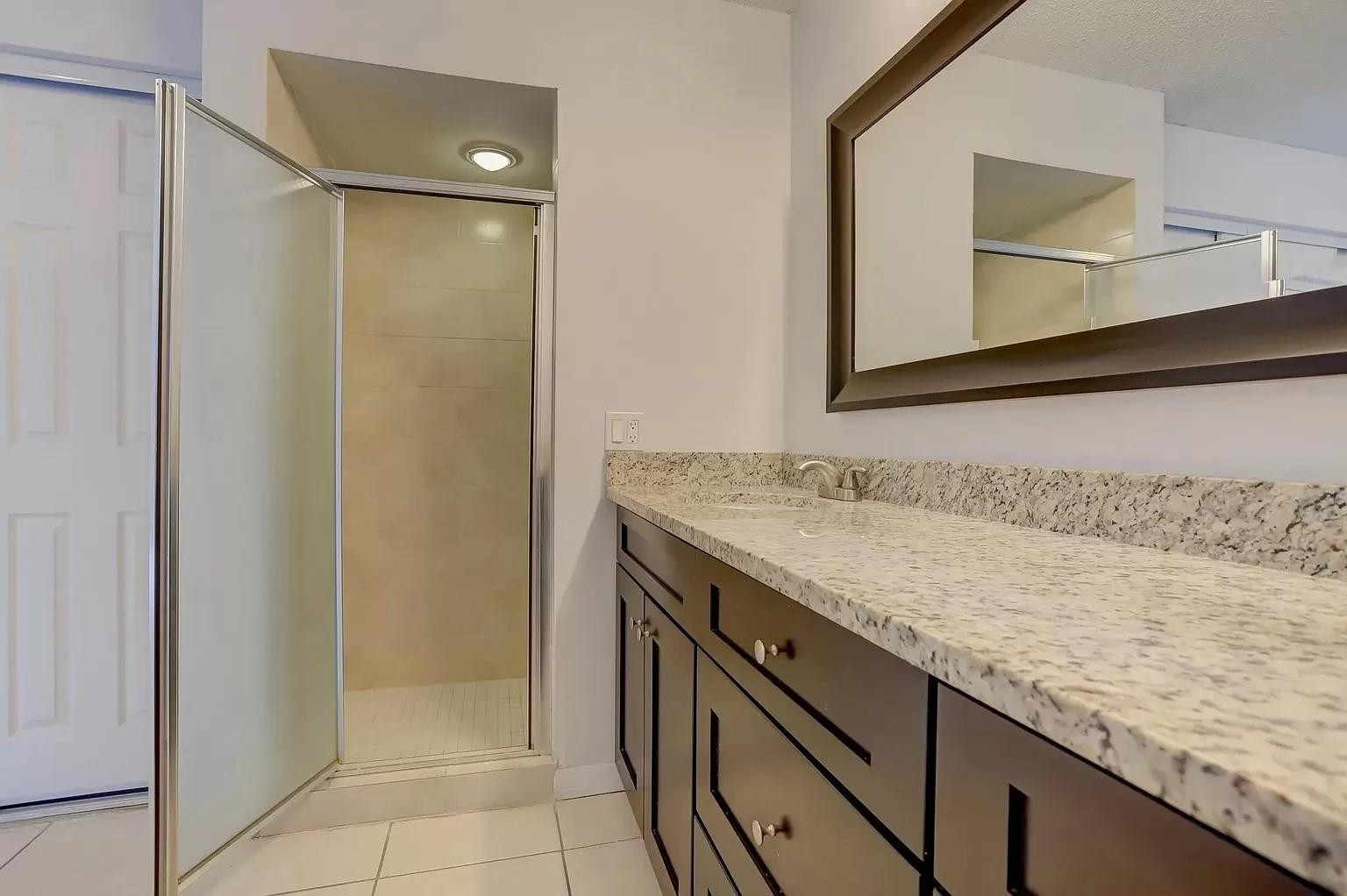 744 Springdale Circle, Unit 744 Palm Springs, FL 33461 - Photo 7 of 20 Photo 7