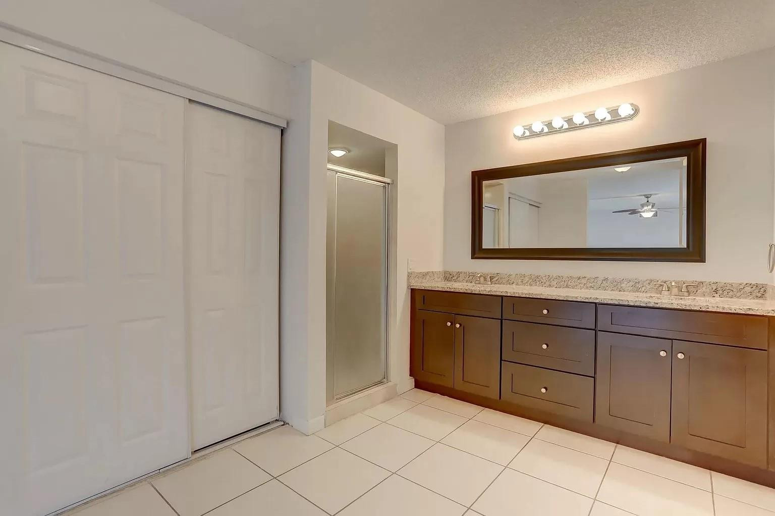 744 Springdale Circle, Unit 744 Palm Springs, FL 33461 - Photo 9 of 20 Photo 9