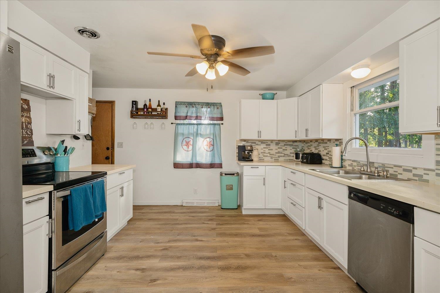 12526 East Houk Road Spokane Valley, WA 99216 - Photo 6 of 31