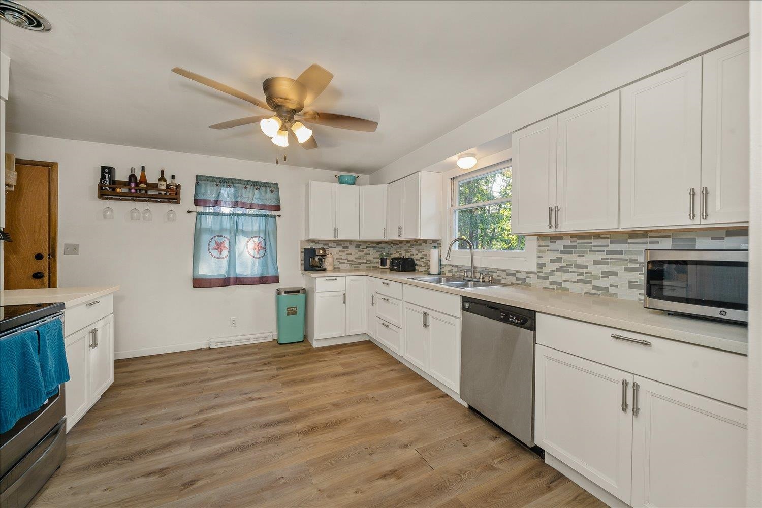 12526 East Houk Road Spokane Valley, WA 99216 - Photo 7 of 31
