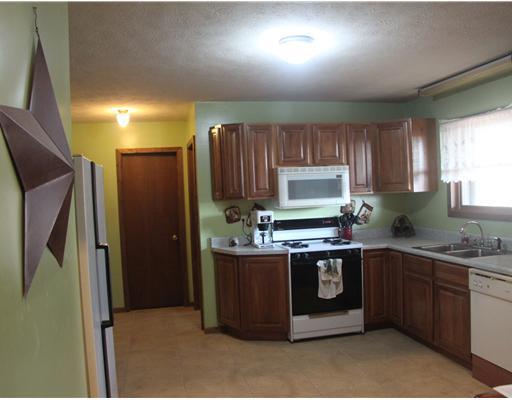 1452 C R 80 Alger, OH 45812 - Photo 4 of 17