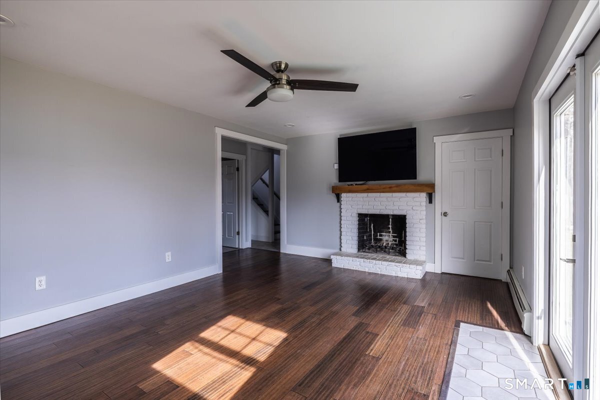 15 Driftway Point Road Danbury, CT 06811 - Photo 22 of 40