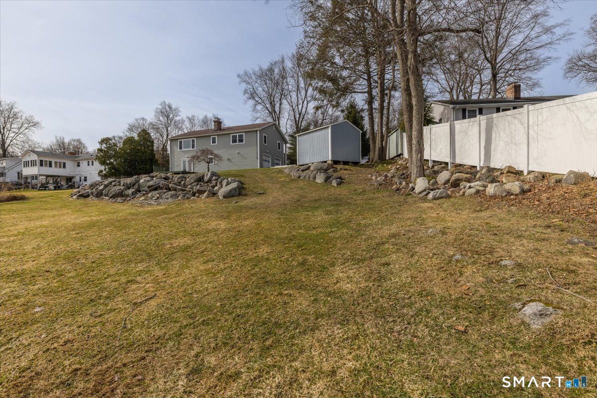 15 Driftway Point Road Danbury, CT 06811 - Photo 29 of 40