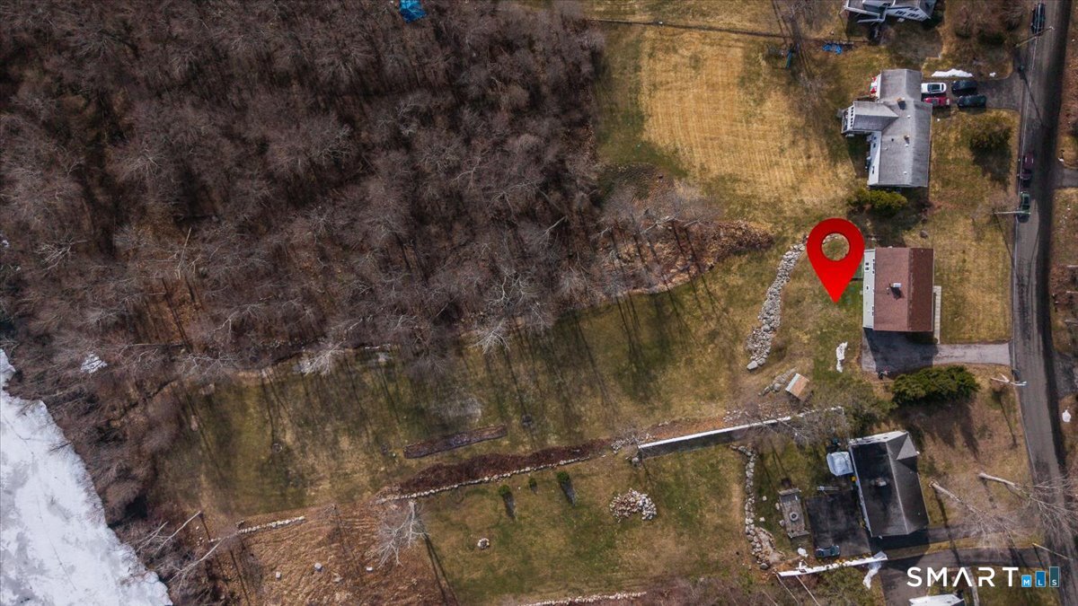 15 Driftway Point Road Danbury, CT 06811 - Photo 32 of 40