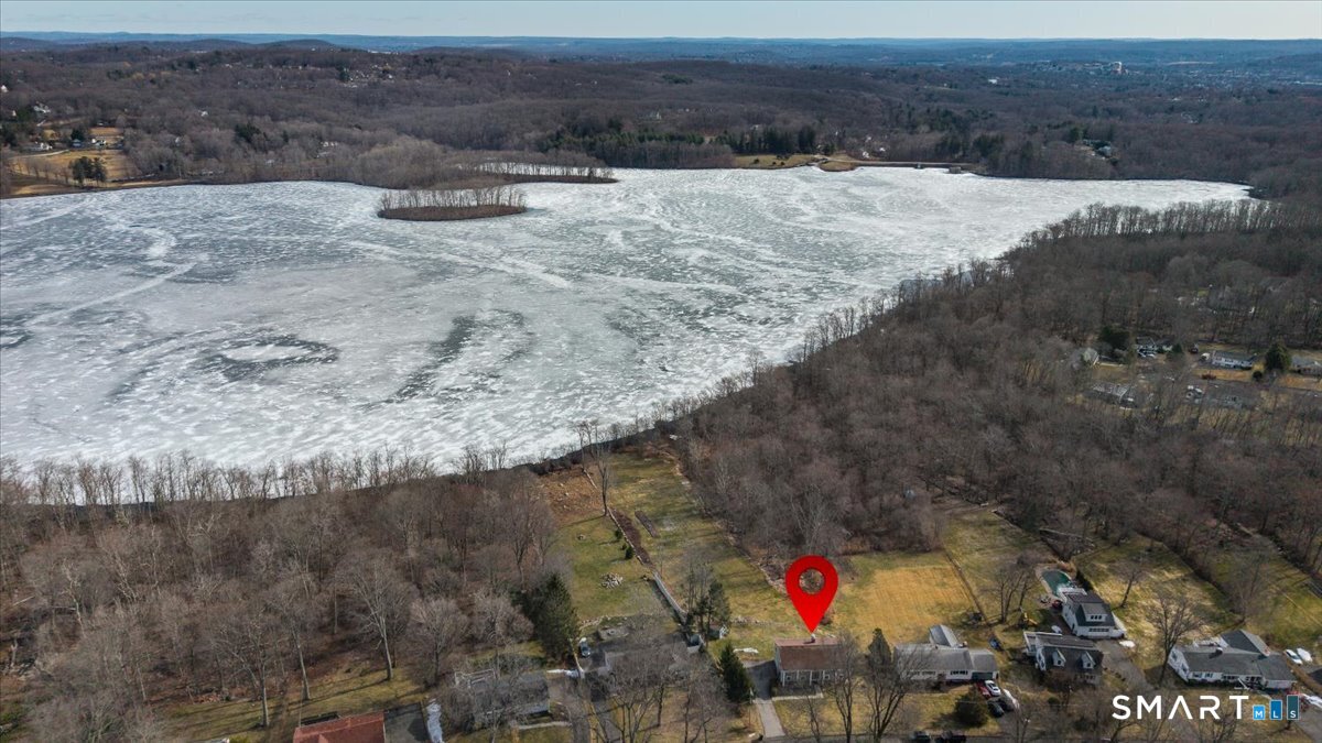 15 Driftway Point Road Danbury, CT 06811 - Photo 33 of 40