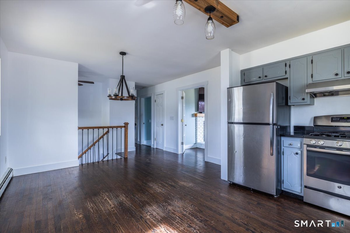 15 Driftway Point Road Danbury, CT 06811 - Photo 6 of 40