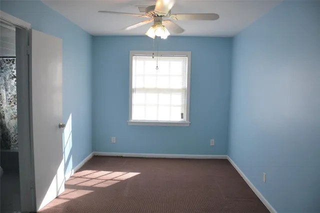 $1,800 | 8402 Western Drive, Houston, TX 77055