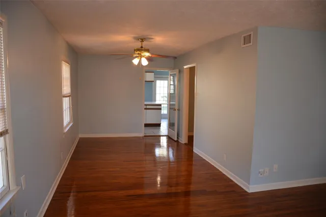 $1,800 | 8402 Western Drive, Houston, TX 77055