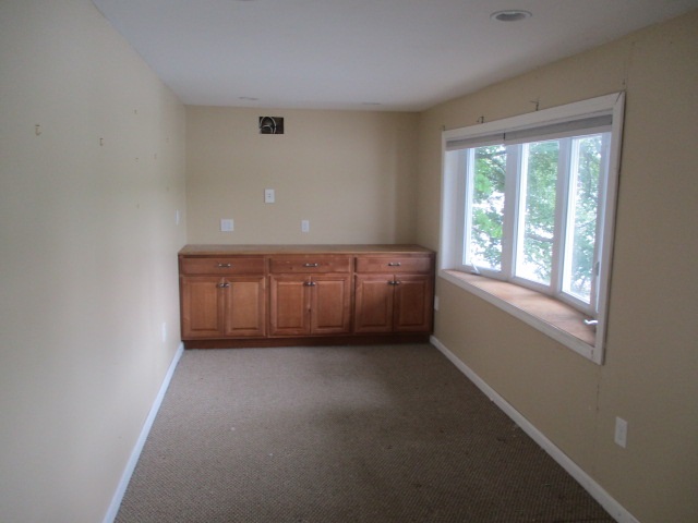 106 Silver Lake Road Hollis, NH 03049 - Photo 15 of 20