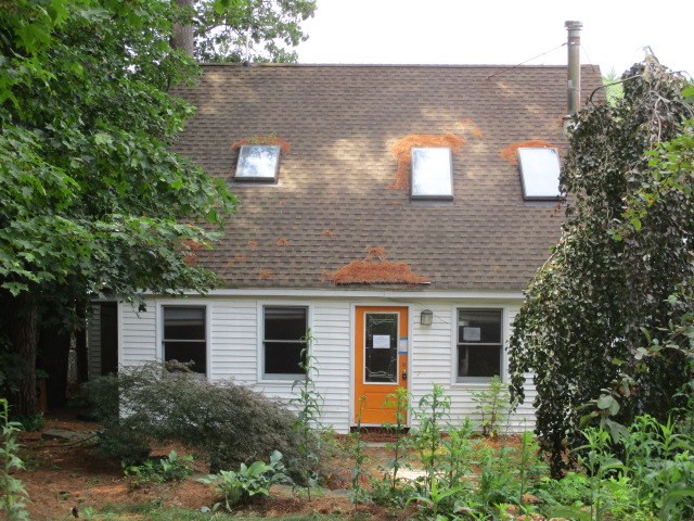 106 Silver Lake Road Hollis, NH 03049 - Photo 4 of 20