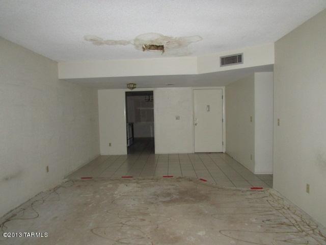 2525 East Prince Road, Unit 52 Tucson, AZ 85716 - Photo 5 of 32
