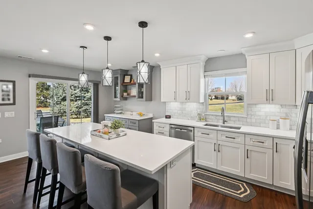 $394,900 | 2785 Gains Court, Yorkville, IL 60560