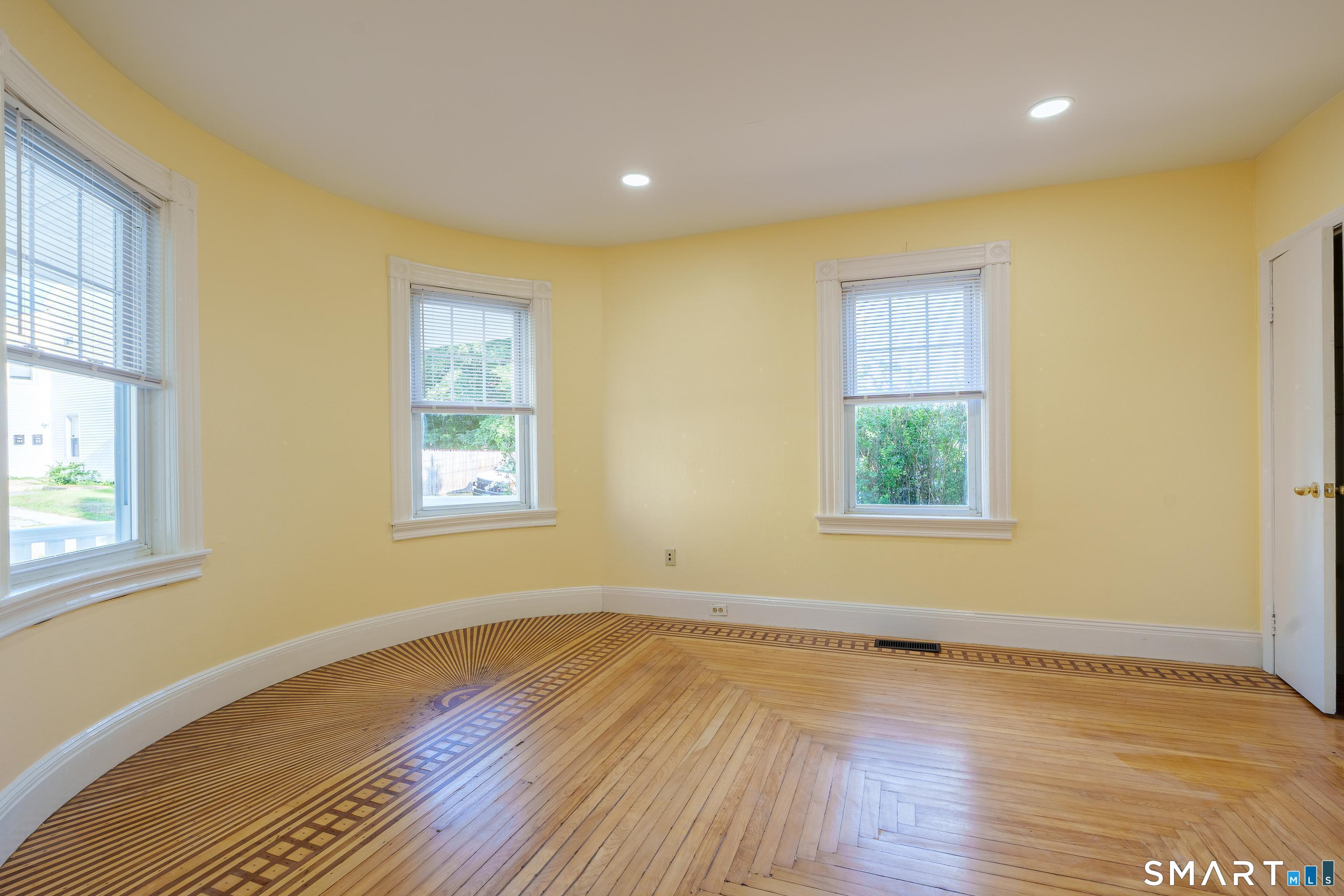 49 High Street Killingly, CT 06239 - Photo 13 of 40