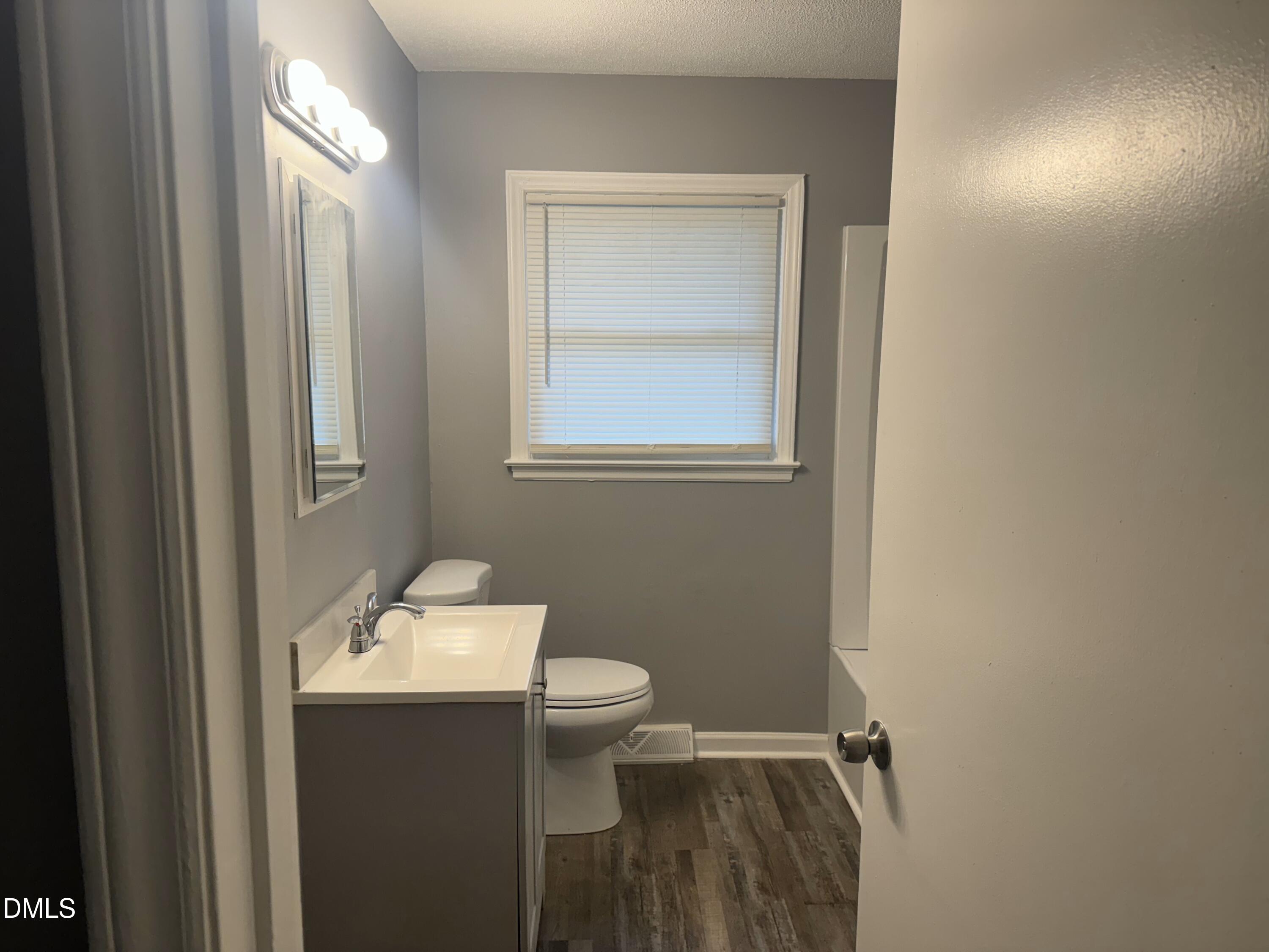 205 Lancaster Road Mebane, NC 27302 - Photo 15 of 24 Bathroom