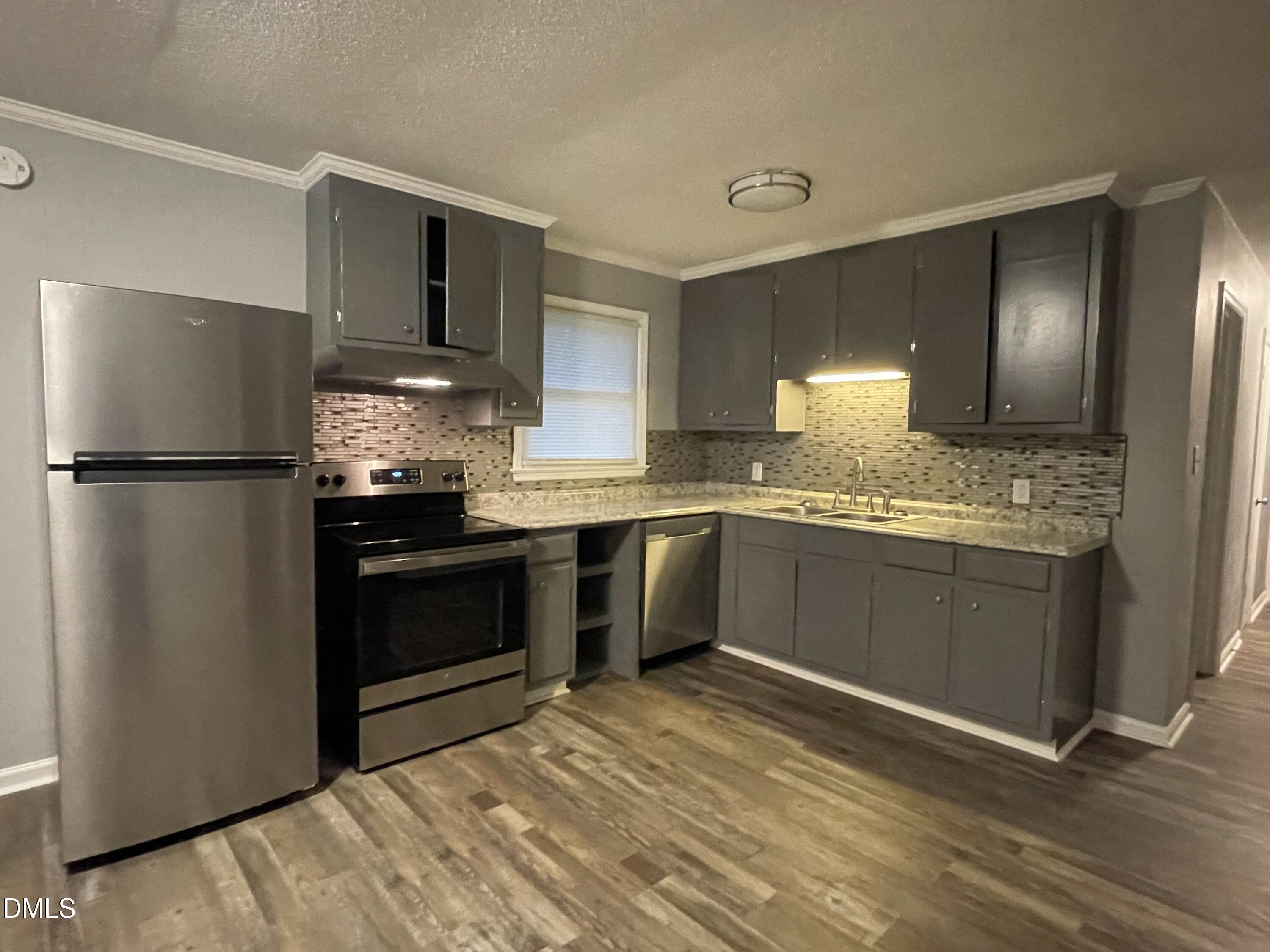 205 Lancaster Road Mebane, NC 27302 - Photo 4 of 24 IMG_1103