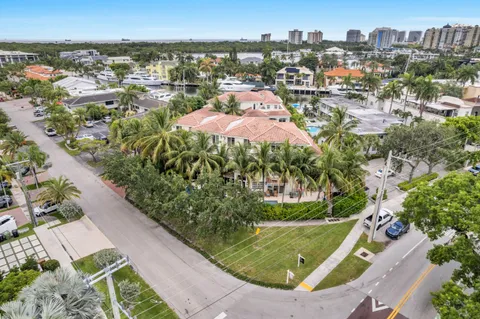 $1,150,000 | 1362 Bayview Drive, Fort Lauderdale, FL 33304