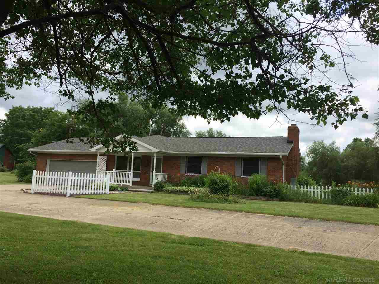 5931 Lippincott Road Lapeer, MI 48446 - Photo 1 of 46 Gallery Image 1