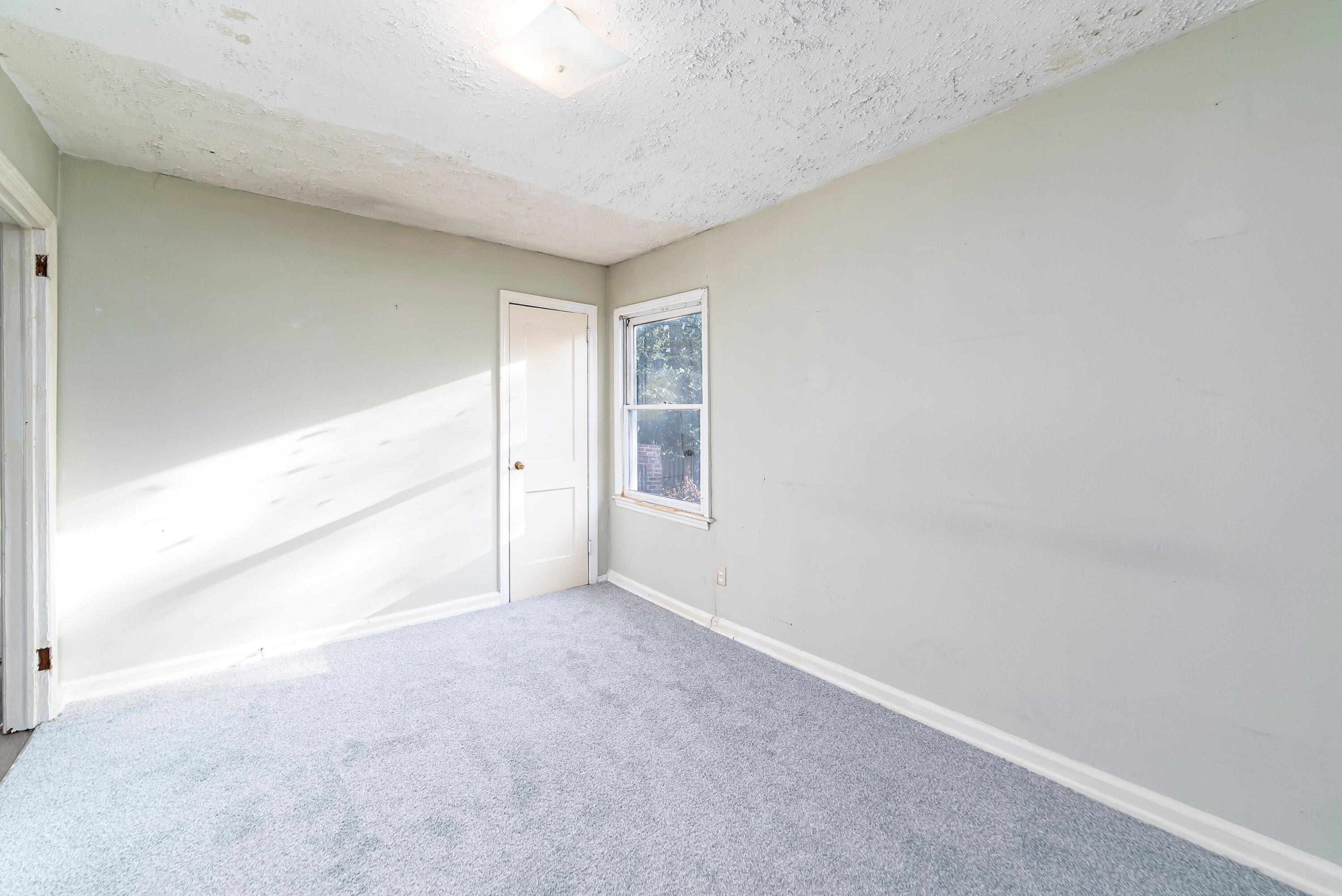2527 Rhodes Drive Augusta, GA 30906 - Photo 11 of 15 011-original-photo
