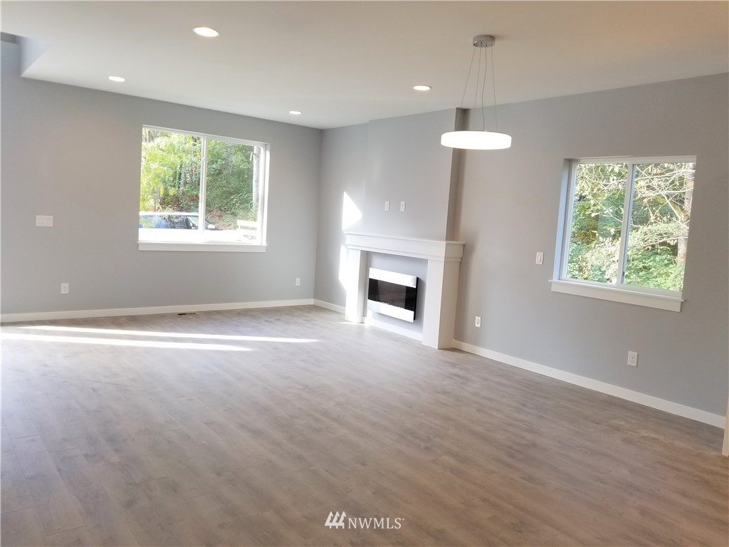 11432 Southeast 186th Place Renton, WA 98055 - Photo 3 of 19