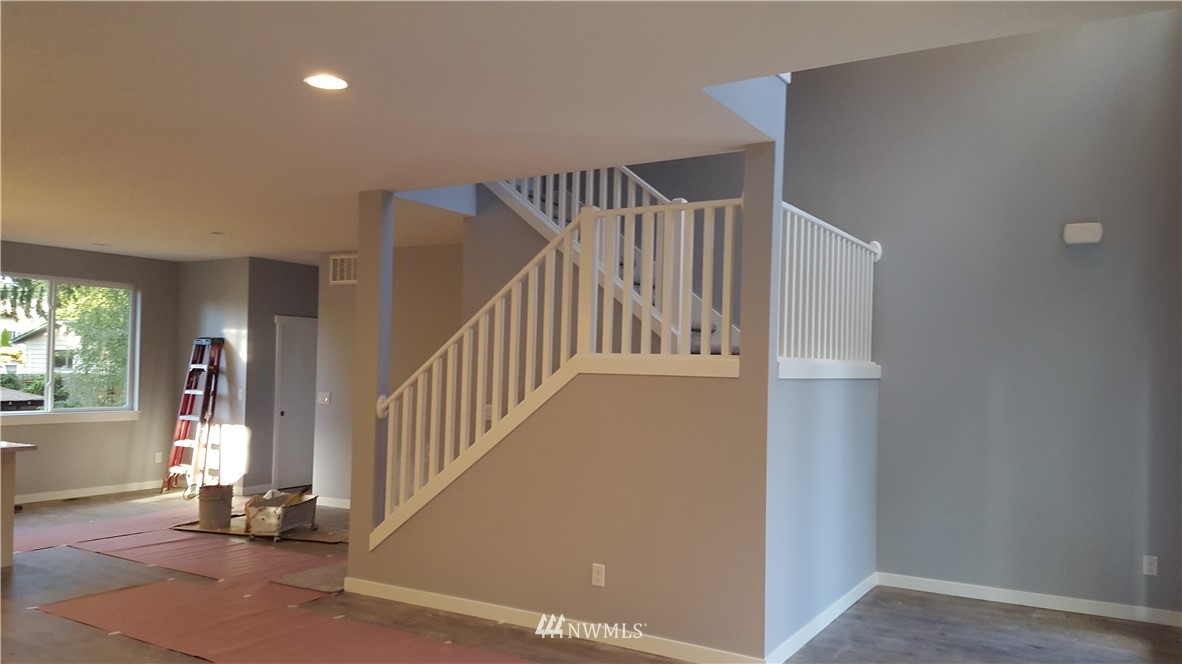 11432 Southeast 186th Place Renton, WA 98055 - Photo 5 of 19