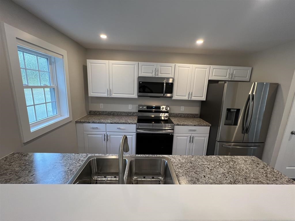 79 King Road Chichester, NH 03258 - Photo 13 of 13