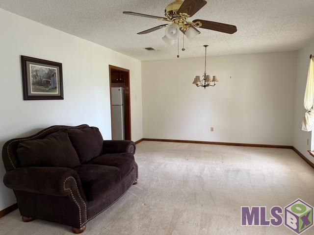 2949 Cavalier Drive Baton Rouge, LA 70816 - Photo 5 of 19