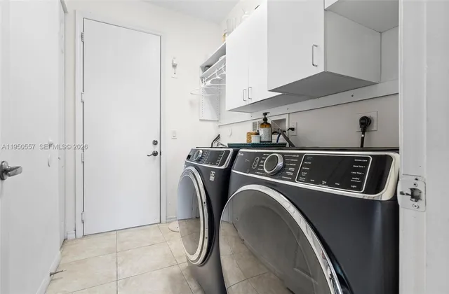 $1,049,000 | 5923 Northwest 54th Circle, Coral Springs, FL 33067