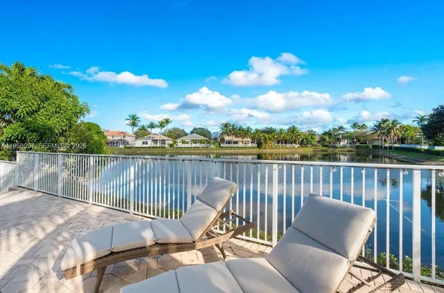 $1,049,000 | 5923 Northwest 54th Circle, Coral Springs, FL 33067
