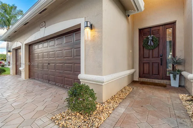 $1,049,000 | 5923 Northwest 54th Circle, Coral Springs, FL 33067