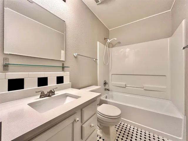 $1,745 | 2011 Ashberry Trail, Georgetown, TX 78626