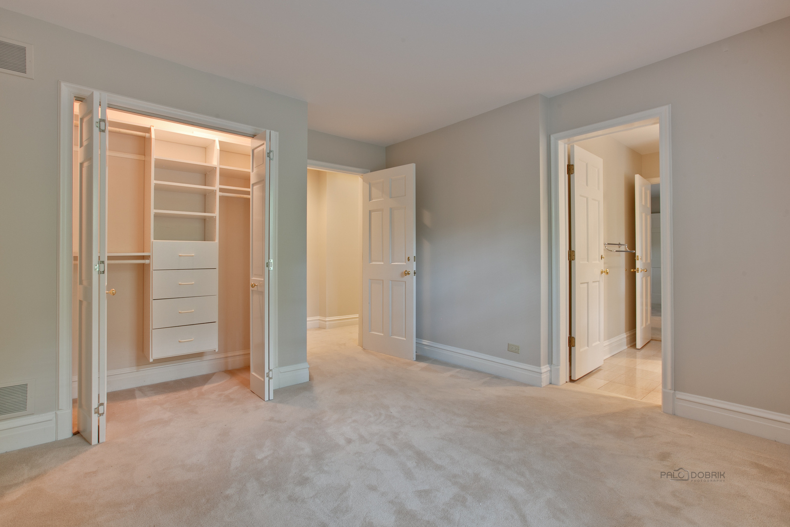 427 North Sheridan Road Lake Forest, IL 60045 - Photo 37 of 56