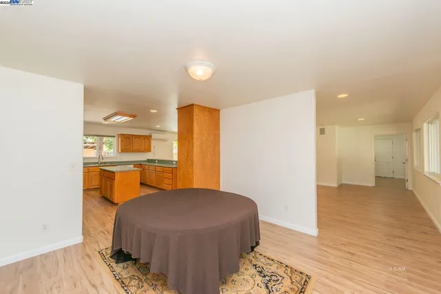 $350,000 | 310 Barbara Avenue, Weaverville, CA 96093