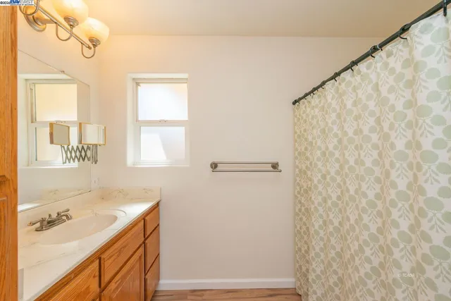 $350,000 | 310 Barbara Avenue, Weaverville, CA 96093