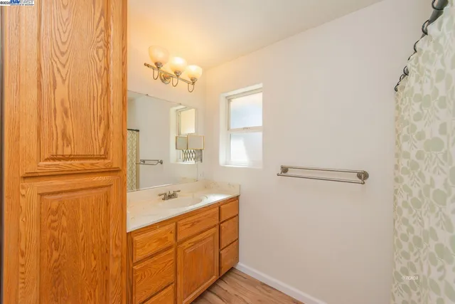 $350,000 | 310 Barbara Avenue, Weaverville, CA 96093