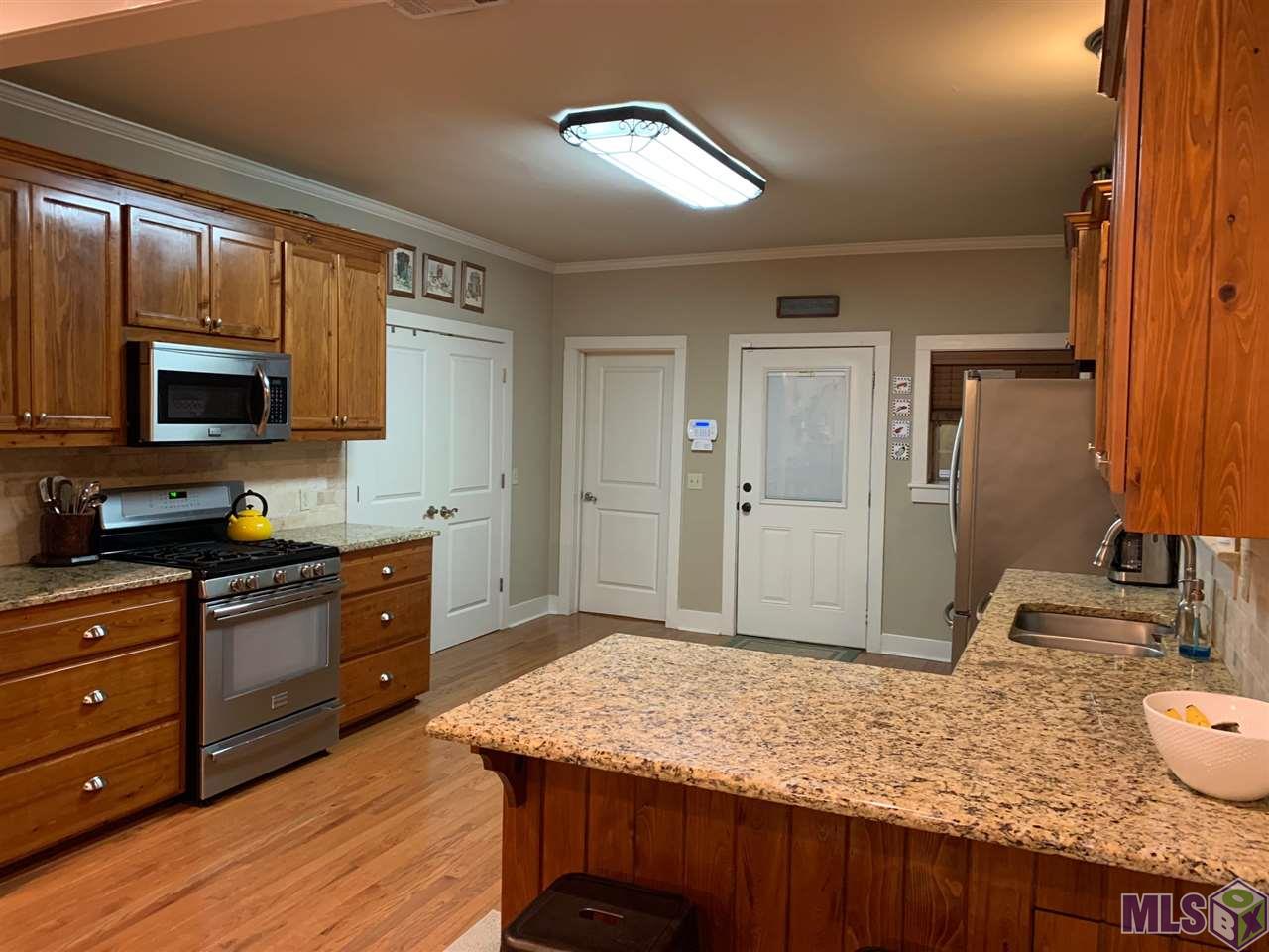 2120 Ovid Street Baton Rouge, LA 70808 - Photo 1 of 8 Gallery Image 1