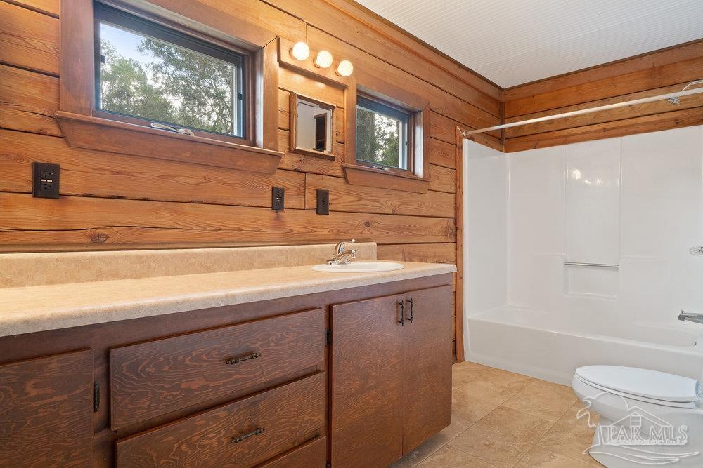 2230 Stallion Road Cantonment, FL 32533 - Photo 32 of 42 Gallery Image 32