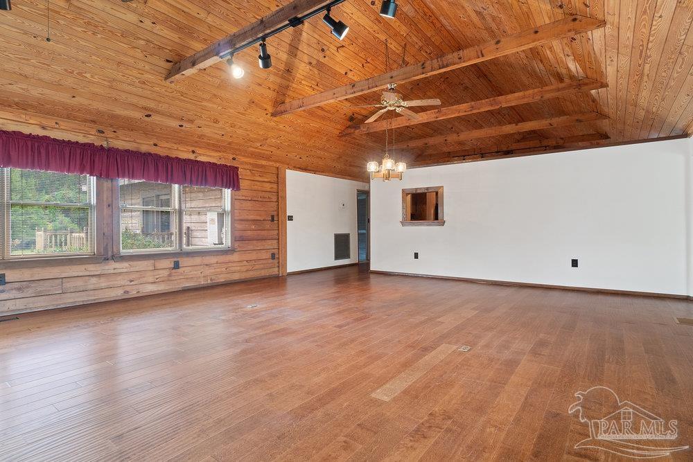 2230 Stallion Road Cantonment, FL 32533 - Photo 35 of 42 Gallery Image 35