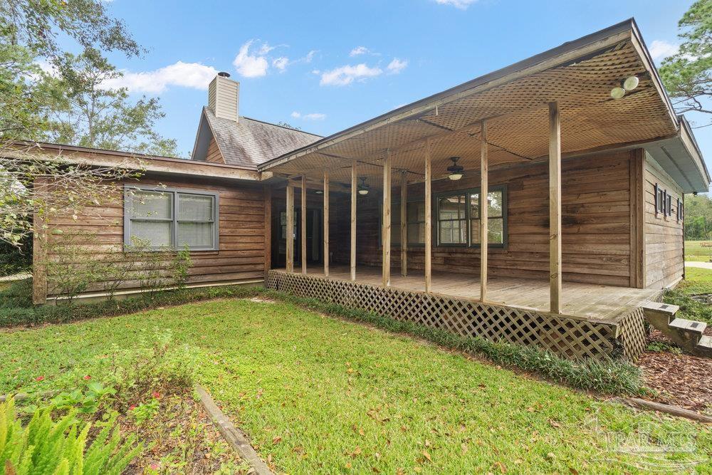 2230 Stallion Road Cantonment, FL 32533 - Photo 7 of 42 Gallery Image 7