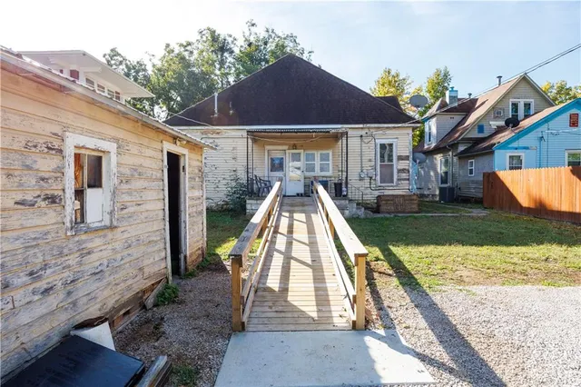 $28,000 | 710 Iowa Street, Neodesha, KS 66757