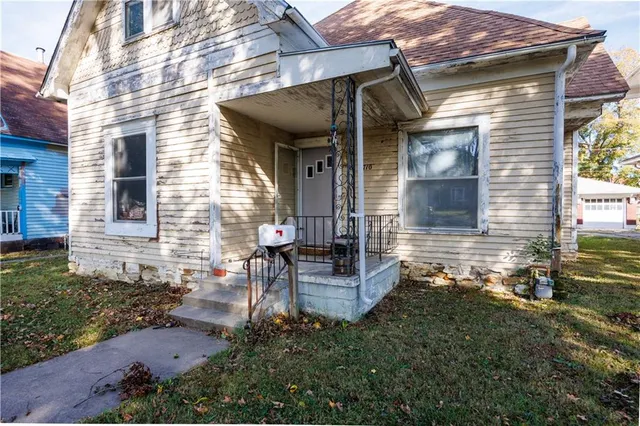 $28,000 | 710 Iowa Street, Neodesha, KS 66757