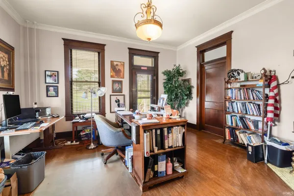 $785,000 | 410 East Riverside Drive, Jasper, IN 47546