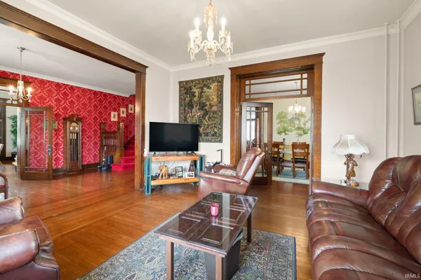 $785,000 | 410 East Riverside Drive, Jasper, IN 47546