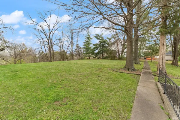 $785,000 | 410 East Riverside Drive, Jasper, IN 47546