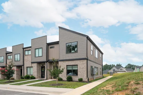 $279,900 | 25 Zentry Place, Lynchburg, VA 24502