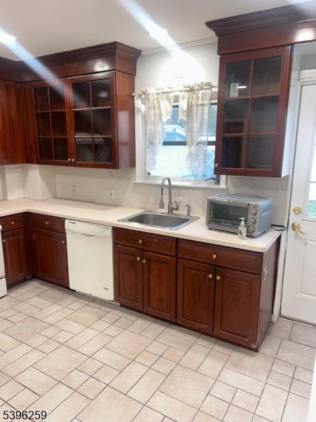 114 Ely Street Elizabeth, NJ 07202 - Photo 6 of 22