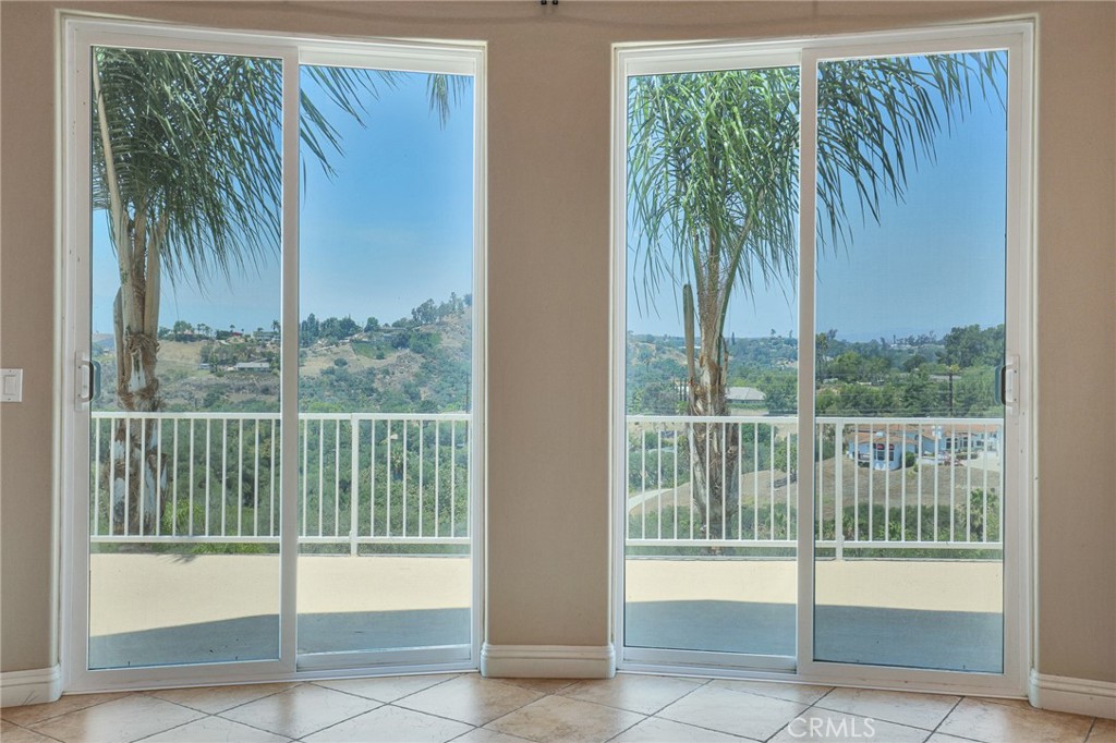 1303 Sycamore Heights Fallbrook, CA 92028 - Photo 16 of 61