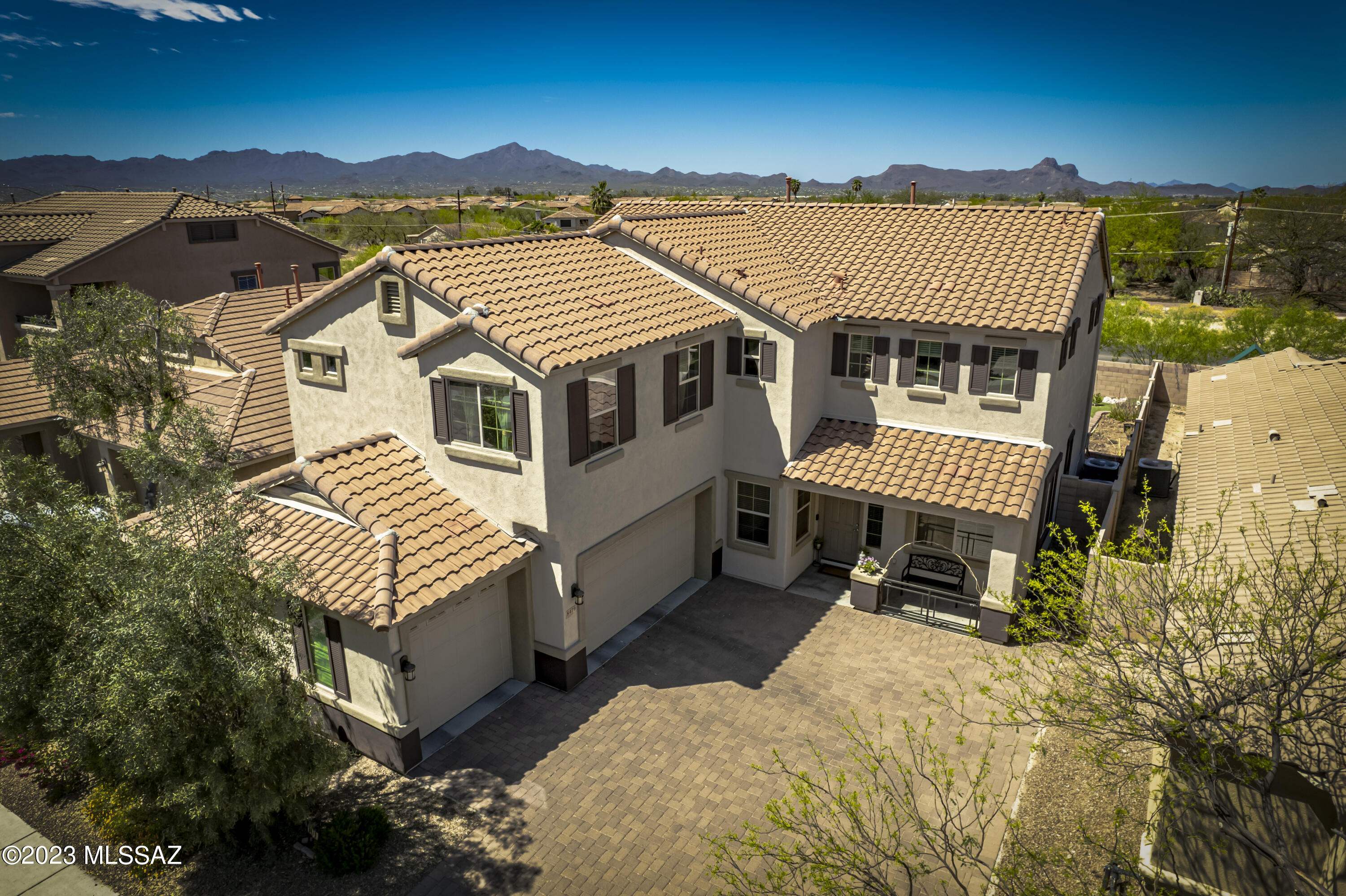 8479 North Gaetano Loop Tucson, AZ 85742 - Photo 2 of 27 House Front 01a